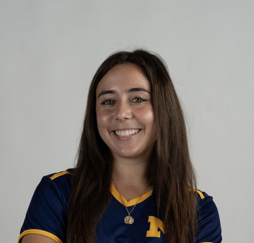 Bella De Melo